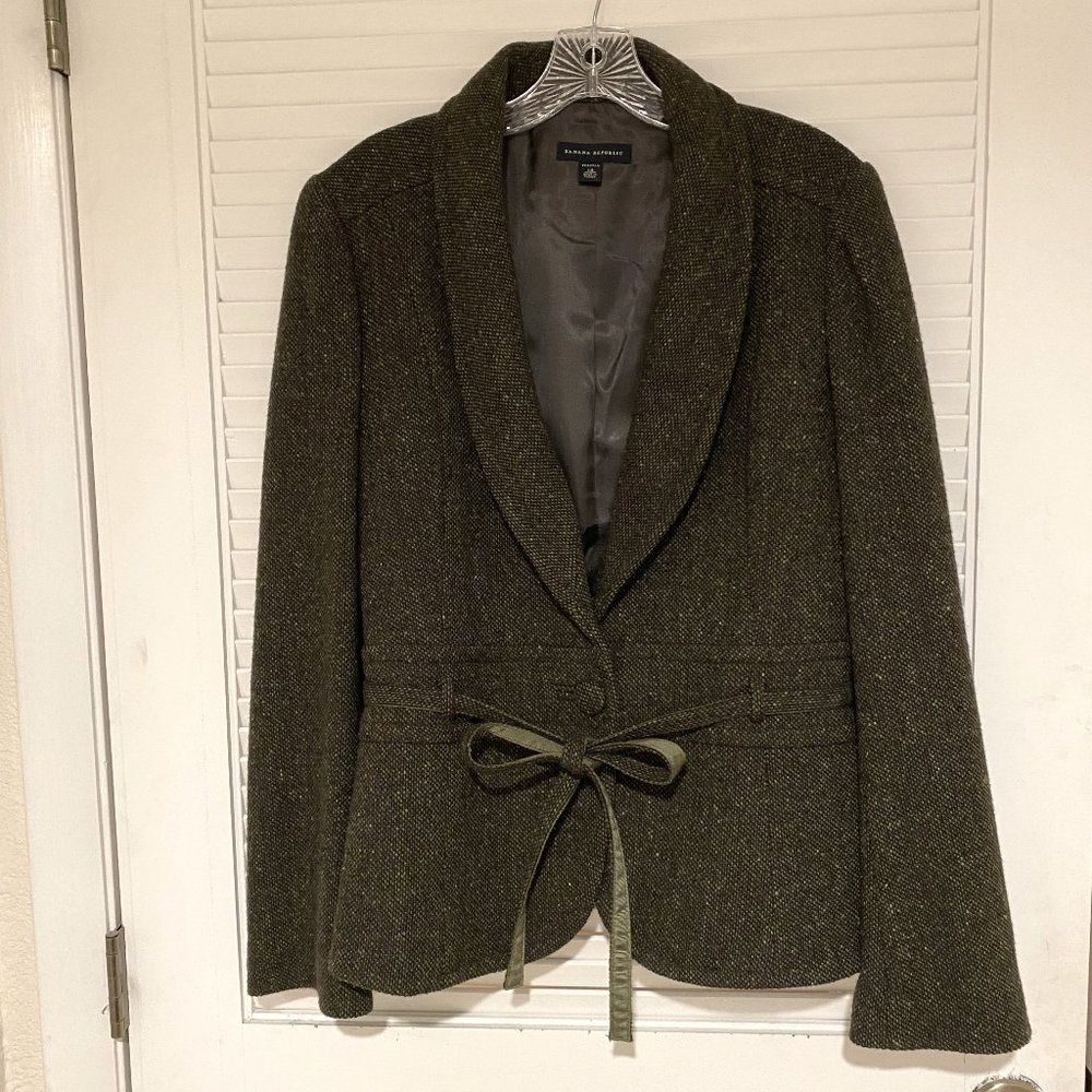 Banana Republic Wool-Blend Blazer
